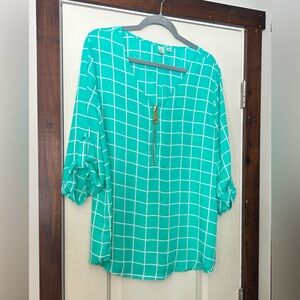 Women’s aqua green Zip-Front Blouse size XL